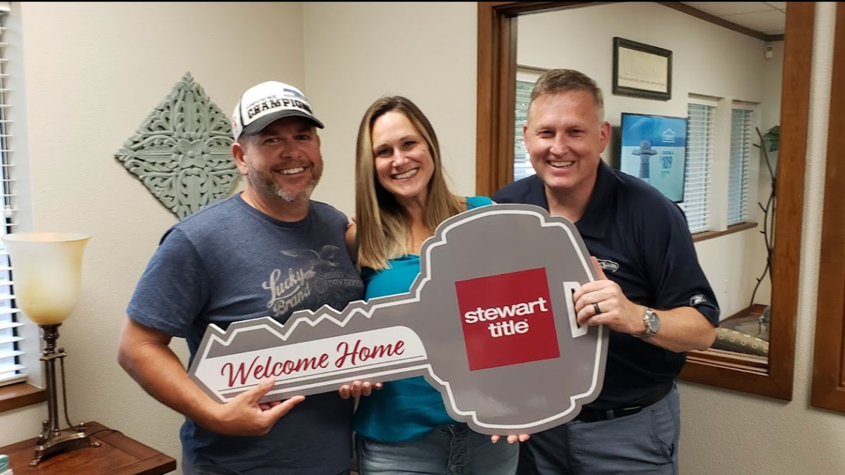 New Home Owners - Happy that they got their mortgage from West Coast Veterans